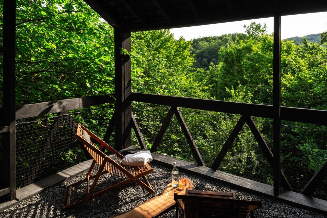 Hutstuf - The Fox & Private Outdoor Spa La Roche-en-Ardenne Exterior photo